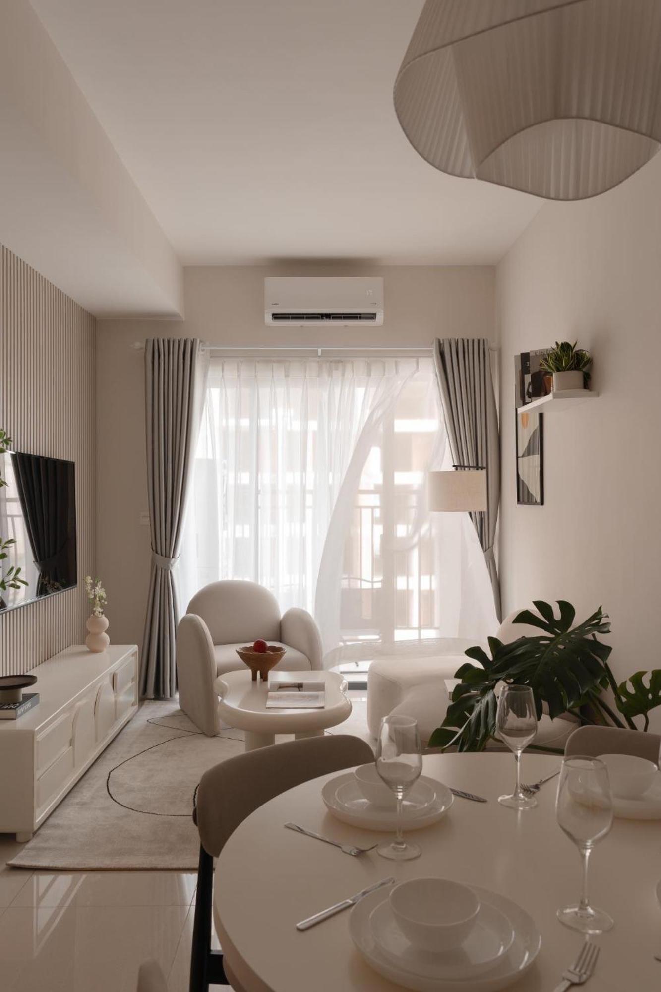Khách sạn hẻo lánh Soho Penthouse Floor 2br View Bitexco L81 Bui Vien 400m