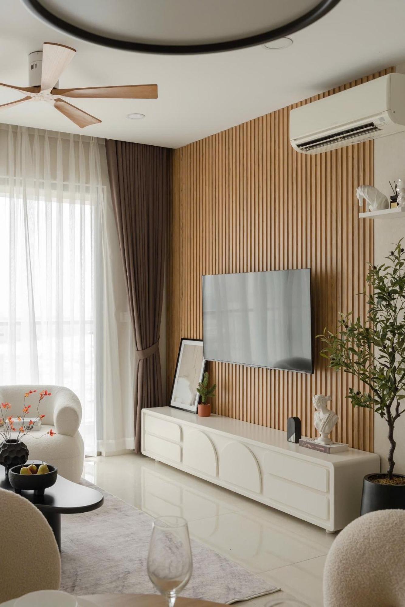 Soho Penthouse Floor 2br View Bitexco L81 Bui Vien 400m Khách sạn hẻo lánh *